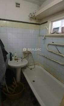 2-к квартира, вторичка, 45м2, 1/5 этаж