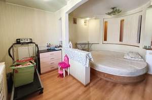 2-к квартира, вторичка, 87м2, 6/6 этаж