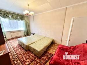 3-к квартира, вторичка, 68м2, 1/5 этаж
