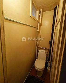 2-к квартира, вторичка, 48м2, 3/5 этаж