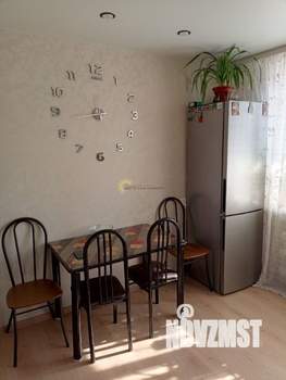 2-к квартира, вторичка, 57м2, 1/4 этаж